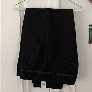 LOFT 12p Black patterned cropped ankle pants